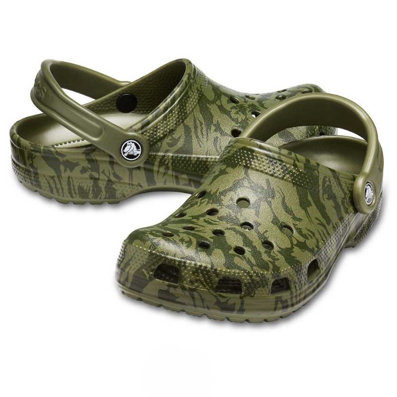 army camo crocs